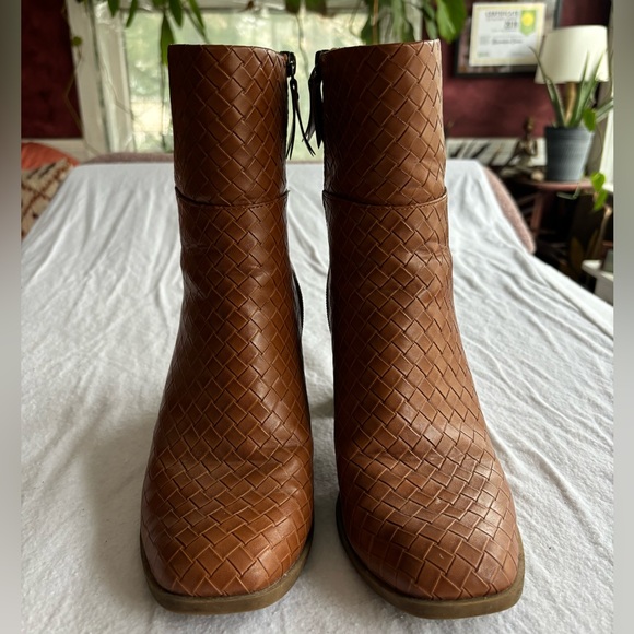 Arden Mid Boot - Picture 5 of 6